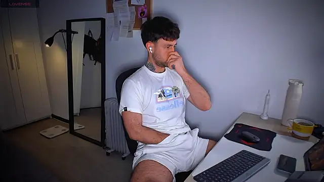 HonestAndrew online show from 02-10-26, 08:30