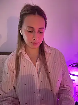 Eva Ryen online show from 02-19-26, 04:37