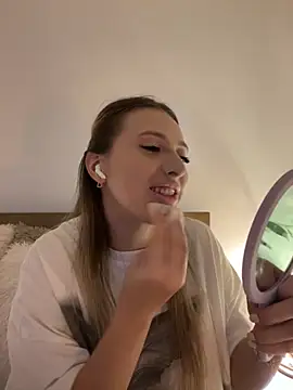 Eva Ryen online show from 11-09-25, 04:22