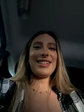 Eva Ryen online show from 09-15-25, 04:07