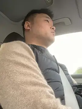 Snapshot of S00 chatting on 12-13-24, 12:31 S00 online show from 12-13-24, 12:31