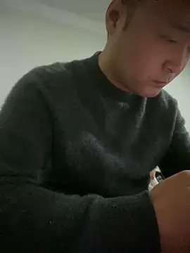 Snapshot of S00 chatting on 12-04-24, 06:27 S00 online show from 12-04-24, 06:27