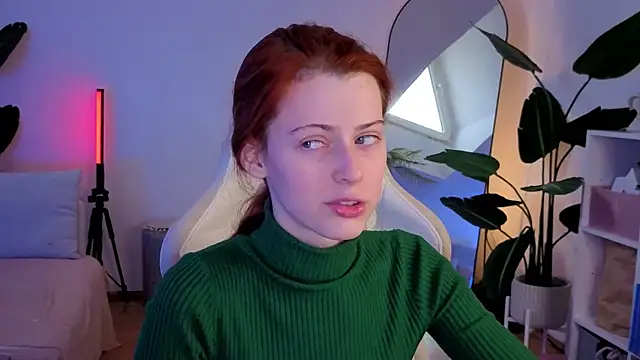 doll lesli online show from 11-28-25, 10:15