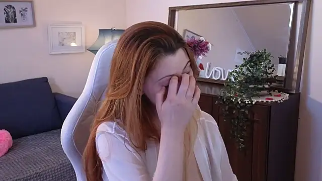 doll lesli online show from 03-08-25, 09:39