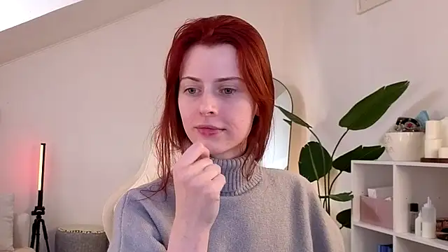 doll lesli online show from 12-19-25, 09:22