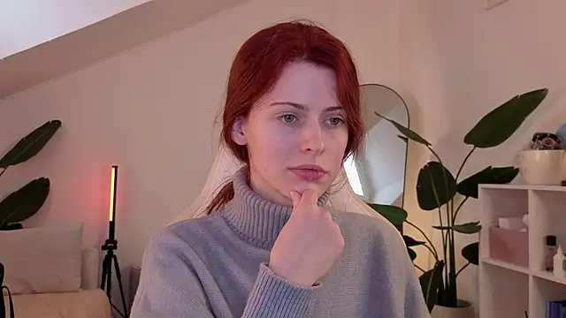 doll lesli online show from 12-18-25, 09:47