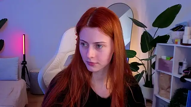 doll lesli online show from 11-10-25, 08:30