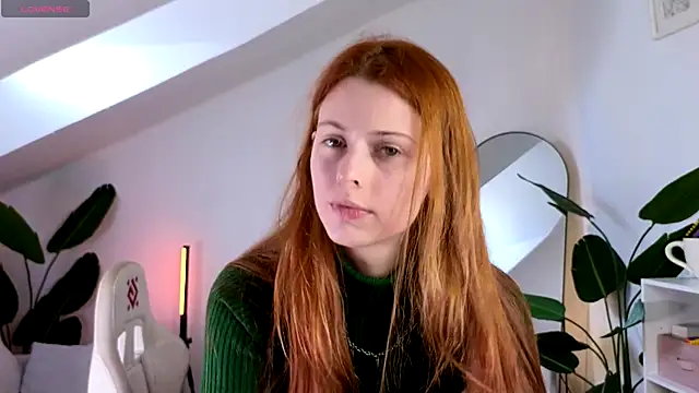 doll lesli online show from 10-08-25, 06:37