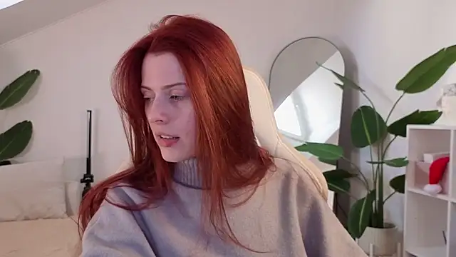 doll lesli online show from 12-17-25, 09:36