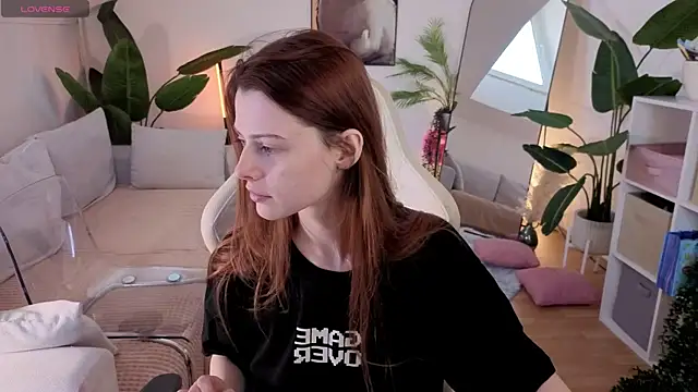 doll lesli online show from 03-22-26, 12:50