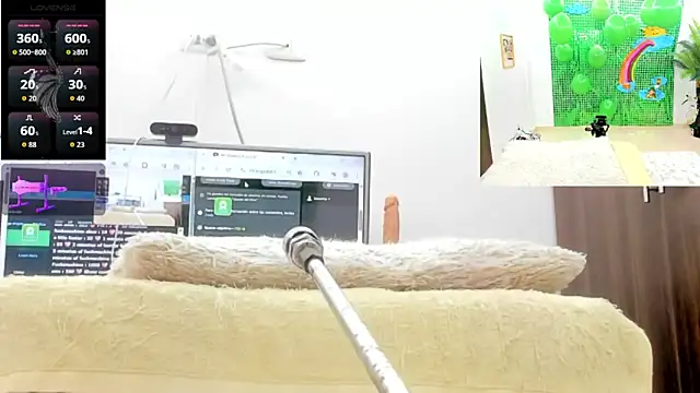 Paulina Davis  online show from 03-18-26, 12:03