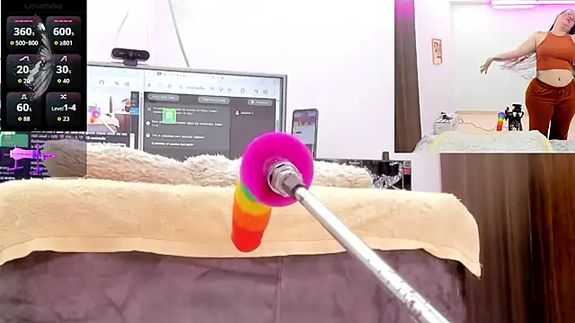 Paulina Davis  online show from 02-14-26, 12:11