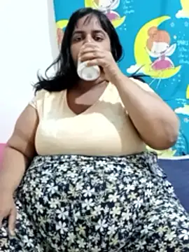 SusanaEshwar online show from 05-13-26, 06:59