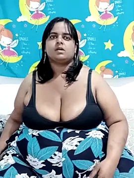 Snapshot of SusanaEshwar chatting on 02-12-26, 09:36 SusanaEshwar online show from 02-12-26, 09:36