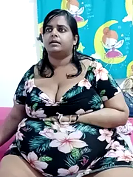 SusanaEshwar online show from 04-23-26, 12:28
