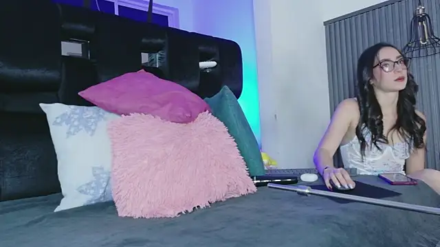 levana1 online show from 04-08-26, 04:03