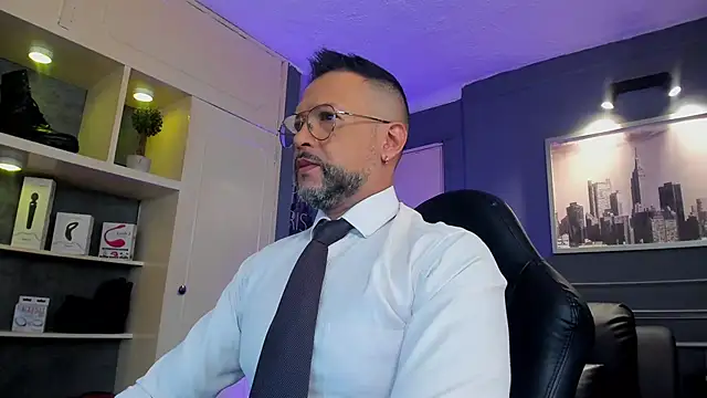 MrFrank tattoo online show from 11-19-25, 12:05