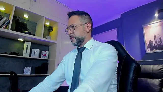 MrFrank tattoo online show from 11-14-25, 11:25