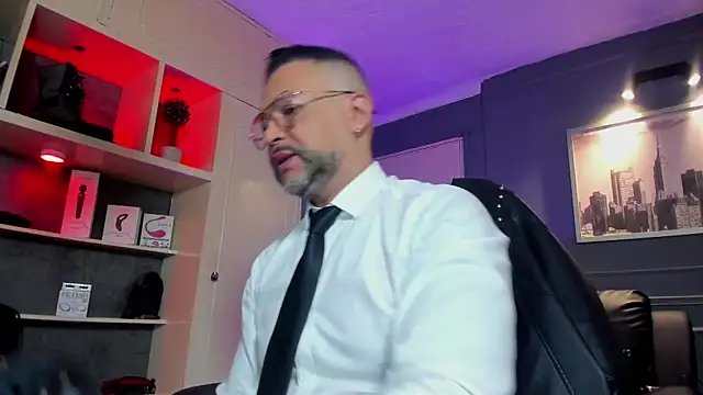 MrFrank tattoo online show from 02-21-26, 11:56