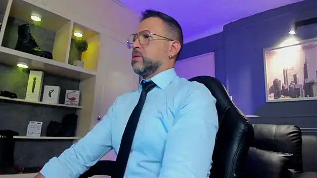 MrFrank tattoo online show from 12-04-25, 12:37