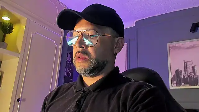 MrFrank tattoo online show from 12-02-25, 02:01