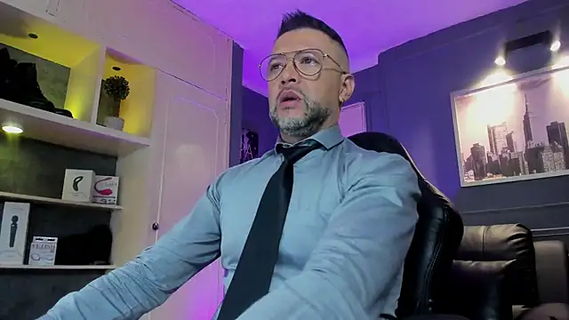 MrFrank tattoo online show from 02-05-26, 10:44