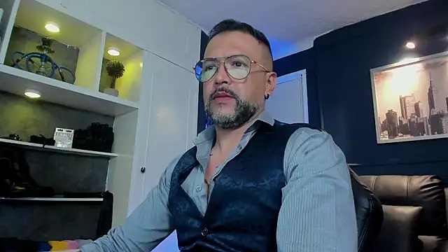 MrFrank tattoo online show from 07-14-26, 06:03