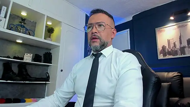 MrFrank tattoo online show from 06-11-26, 02:25