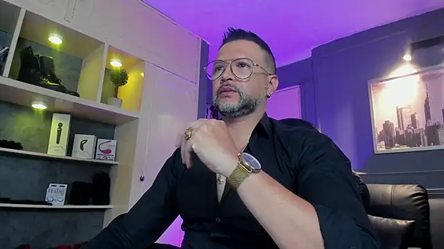 MrFrank tattoo online show from 01-17-26, 11:47