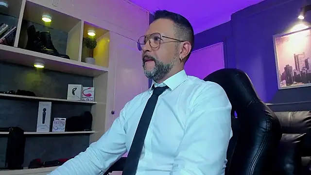 MrFrank tattoo online show from 02-03-26, 10:42