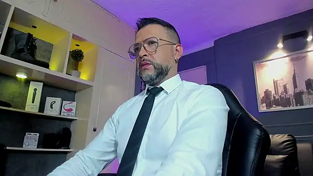 MrFrank tattoo online show from 02-17-26, 11:18