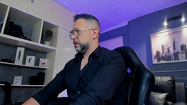 MrFrank tattoo online show from 11-07-25, 11:37