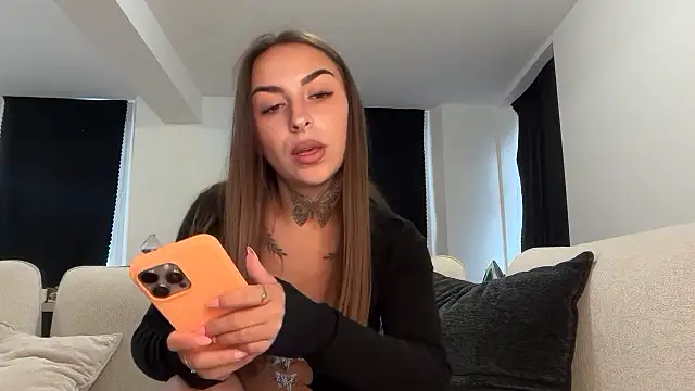 onefire56 online show from 10-05-25, 03:58