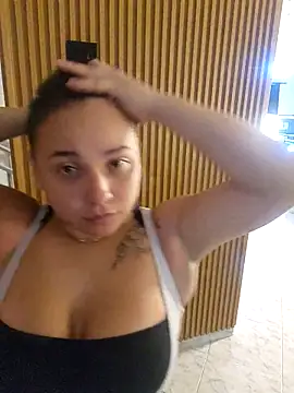 LizzRouse online show from 02-12-26, 12:27