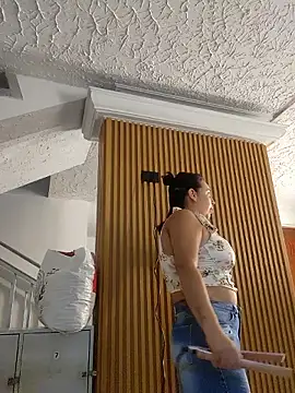 LizzRouse online show from 03-04-26, 06:48