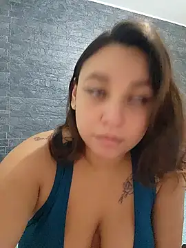 LizzRouse online show from 11-19-25, 05:35