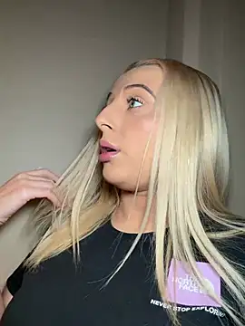 Strongqueen online show from 01-09-26, 05:53