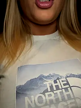 Strongqueen online show from 10-26-25, 05:35