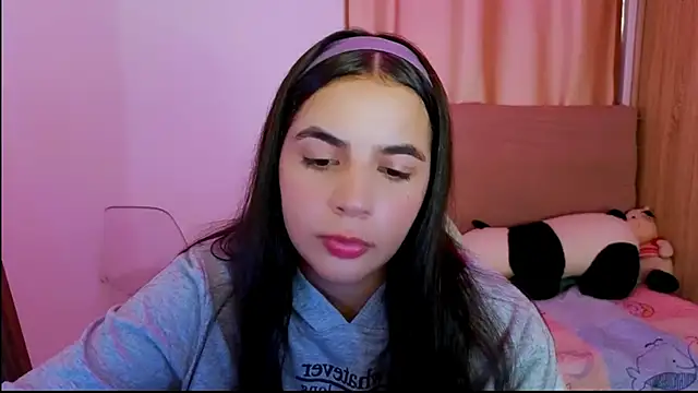  elenna online show from 04-14-26, 06:02