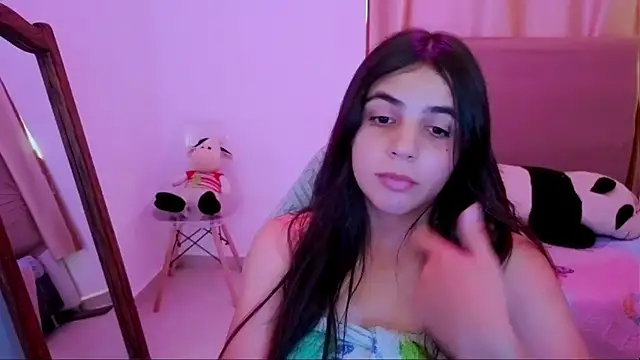  elenna online show from 06-10-26, 05:58