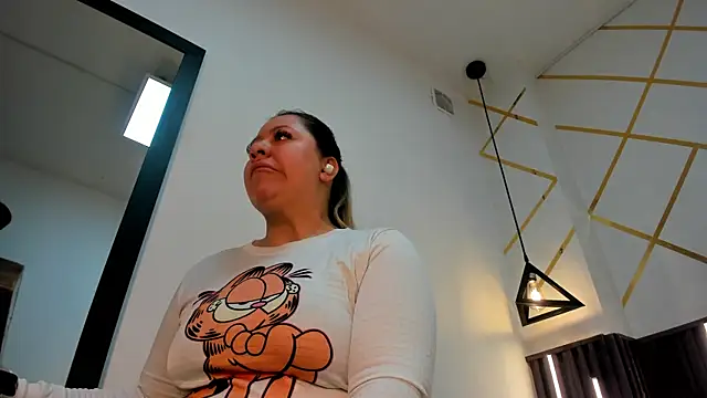 Snapshot of _rebecca1 chatting on 09-19-25, 01:48 rebecca1 online show from 09-19-25, 01:48