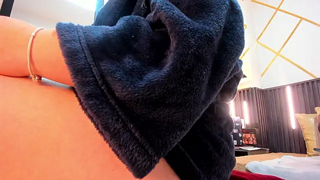  rebecca1 online show from 11-08-25, 03:26