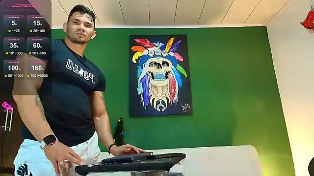 GendersonFit online show from 11-17-25, 10:25