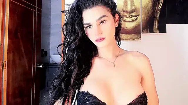 Snapshot of little_tsgirl_ chatting on 07-02-26, 10:38 little tsgirl online show from 07-02-26, 10:38