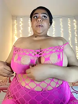 Snapshot of BiancaFollerach chatting on 02-17-26, 11:29 BiancaFollerach online show from 02-17-26, 11:29