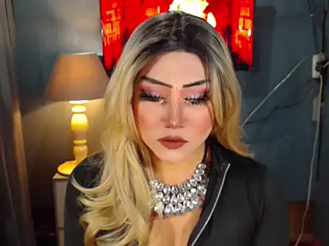 BlackAlison online show from 04-15-26, 02:43