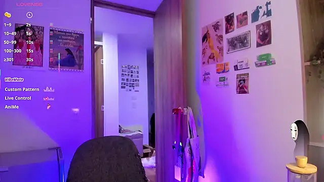 Snapshot of linda_giggle chatting on 05-29-26, 02:17 linda giggle online show from 05-29-26, 02:17