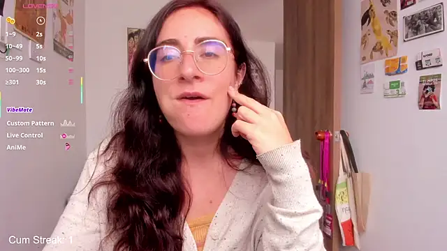 linda giggle online show from 04-17-26, 01:47