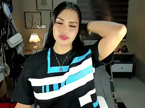 EternityBanks online show from 11-17-25, 04:44