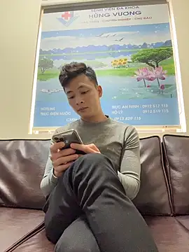 Naughty--asian online show from 12-18-25, 07:46